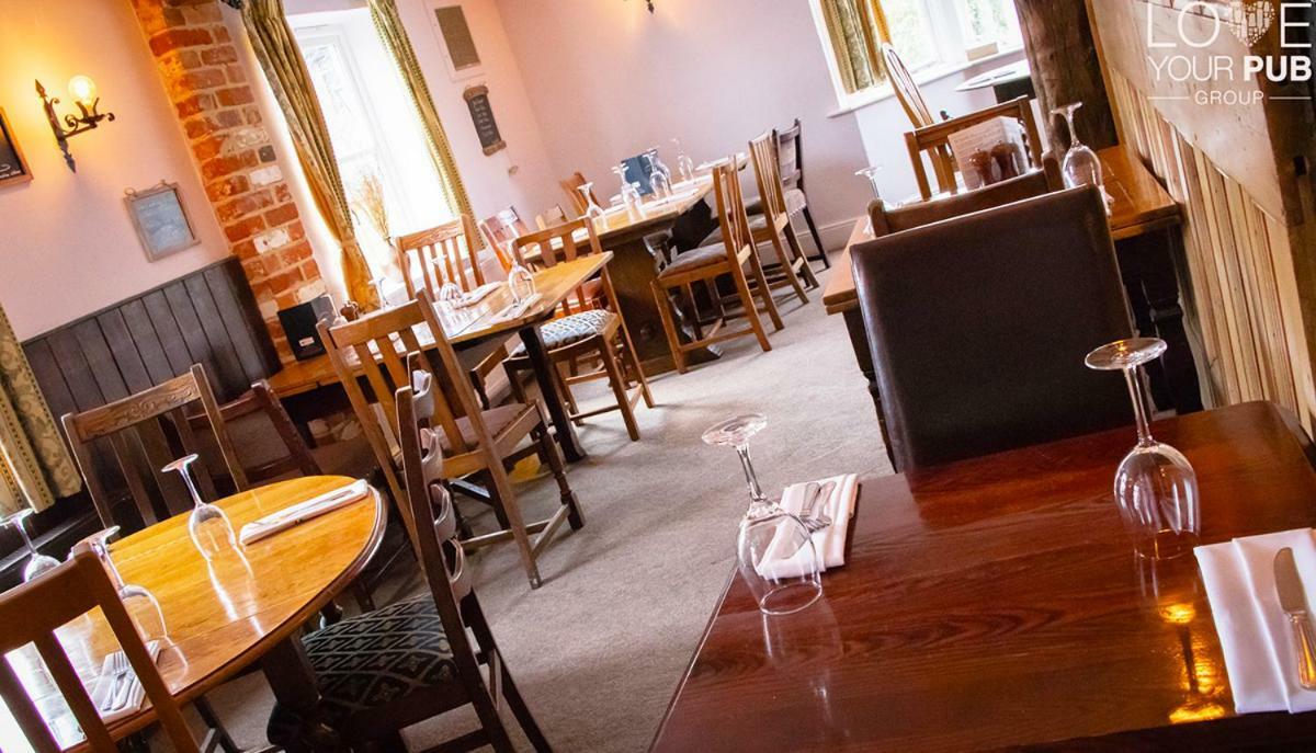 The Rising Sun Inn Waterlooville Esterno foto