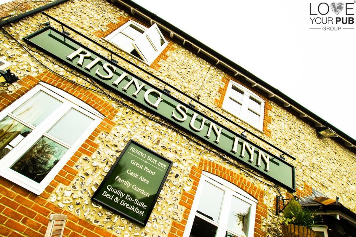 The Rising Sun Inn Waterlooville Esterno foto