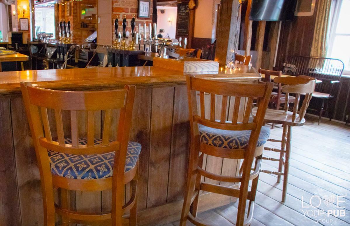 The Rising Sun Inn Waterlooville Esterno foto
